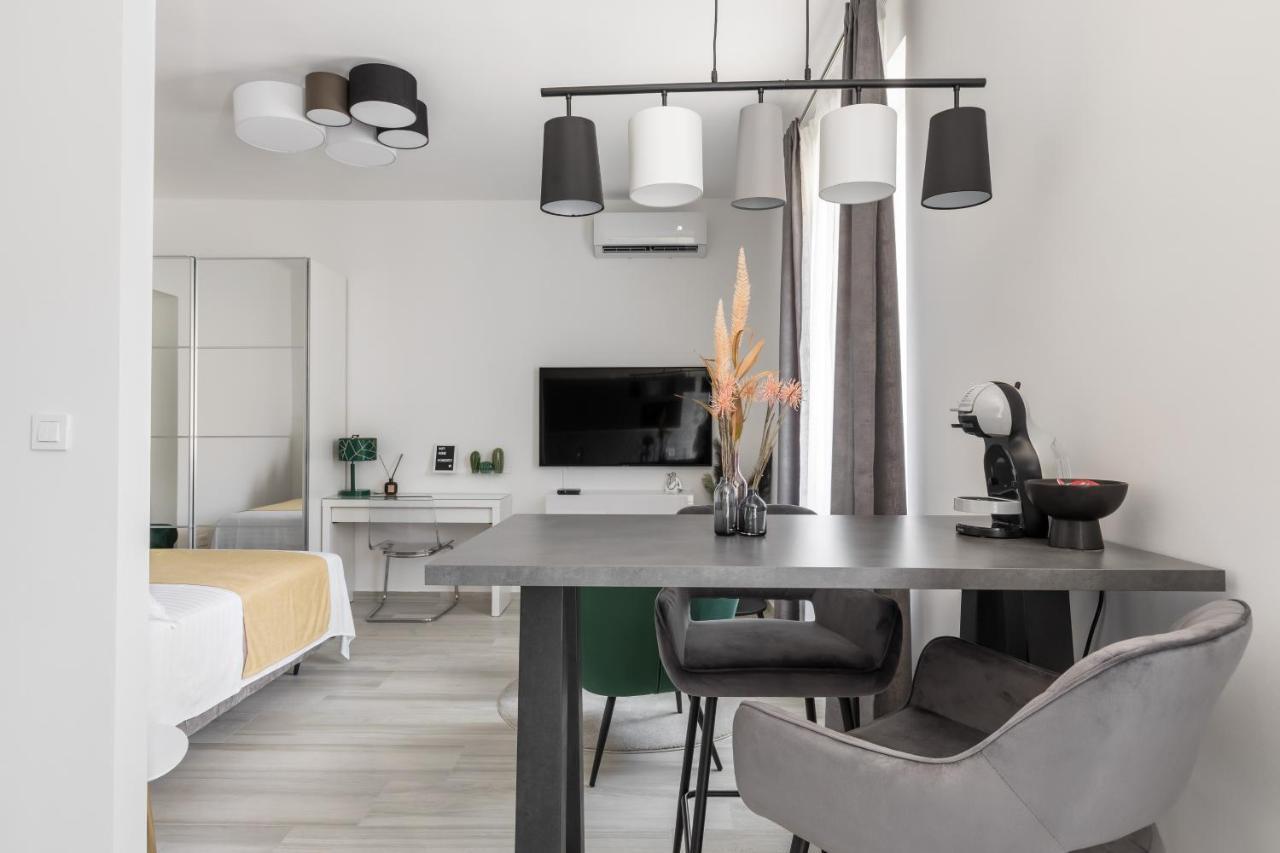 Studio Apartment Home Split Exteriör bild