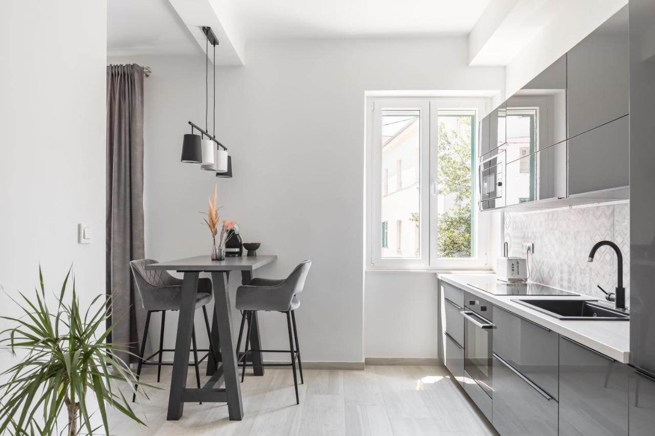 Studio Apartment Home Split Exteriör bild