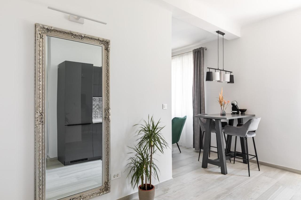 Studio Apartment Home Split Exteriör bild